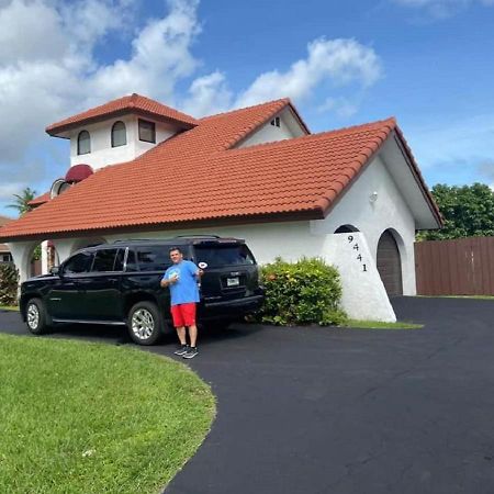 Spanish Style House - Free Parking Miami Exterior photo